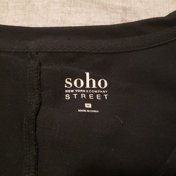 NWOT. NY & Co peekaboo shoulder dress (0056) - Picture 3 of 3